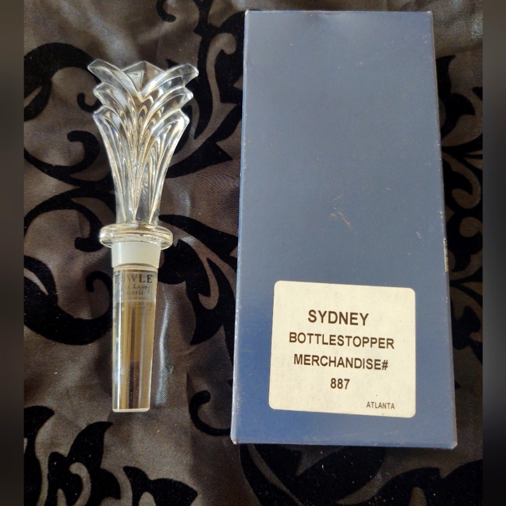 Towle lead crystal decanter stopper